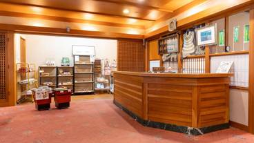 ロビーラウンジ / 5