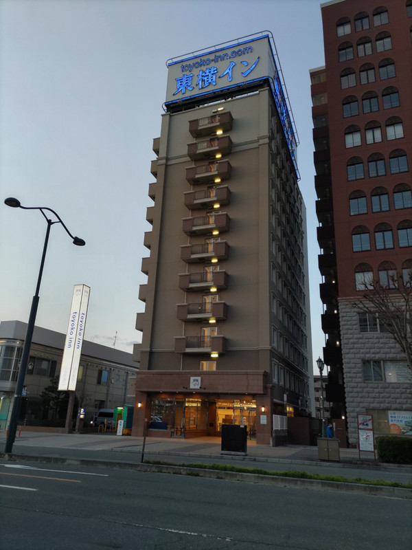 マックスバリュー（イオン）から見た東横イン。