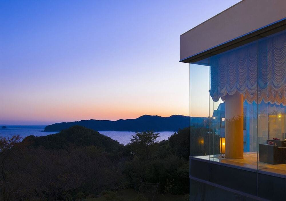 伊勢でロマンチックな旅を……3395421