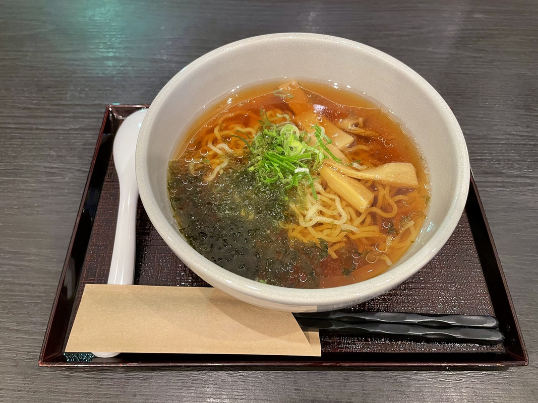 夜鳴きそばサービス