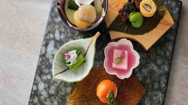 食事・飲み物 / 28