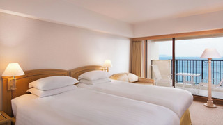 スーペリアツイン サウスタワー(2-8階) 禁煙 36平米 オーシャンビュー