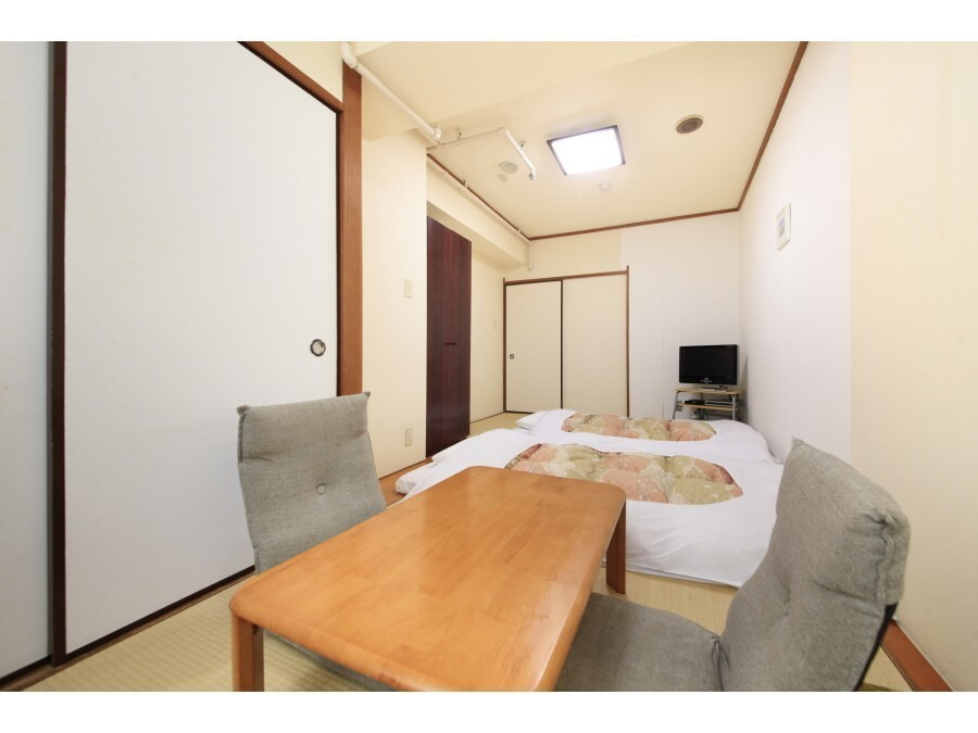 14．新宿アーバンホテル4283094