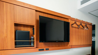 シングルルーム B ダブルベッド 1 台 禁煙 (2名利用)