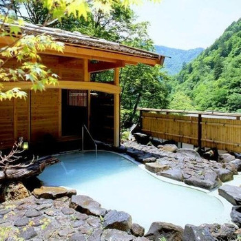 創業270余年の歴史を持つ、信州の温泉旅館4262988