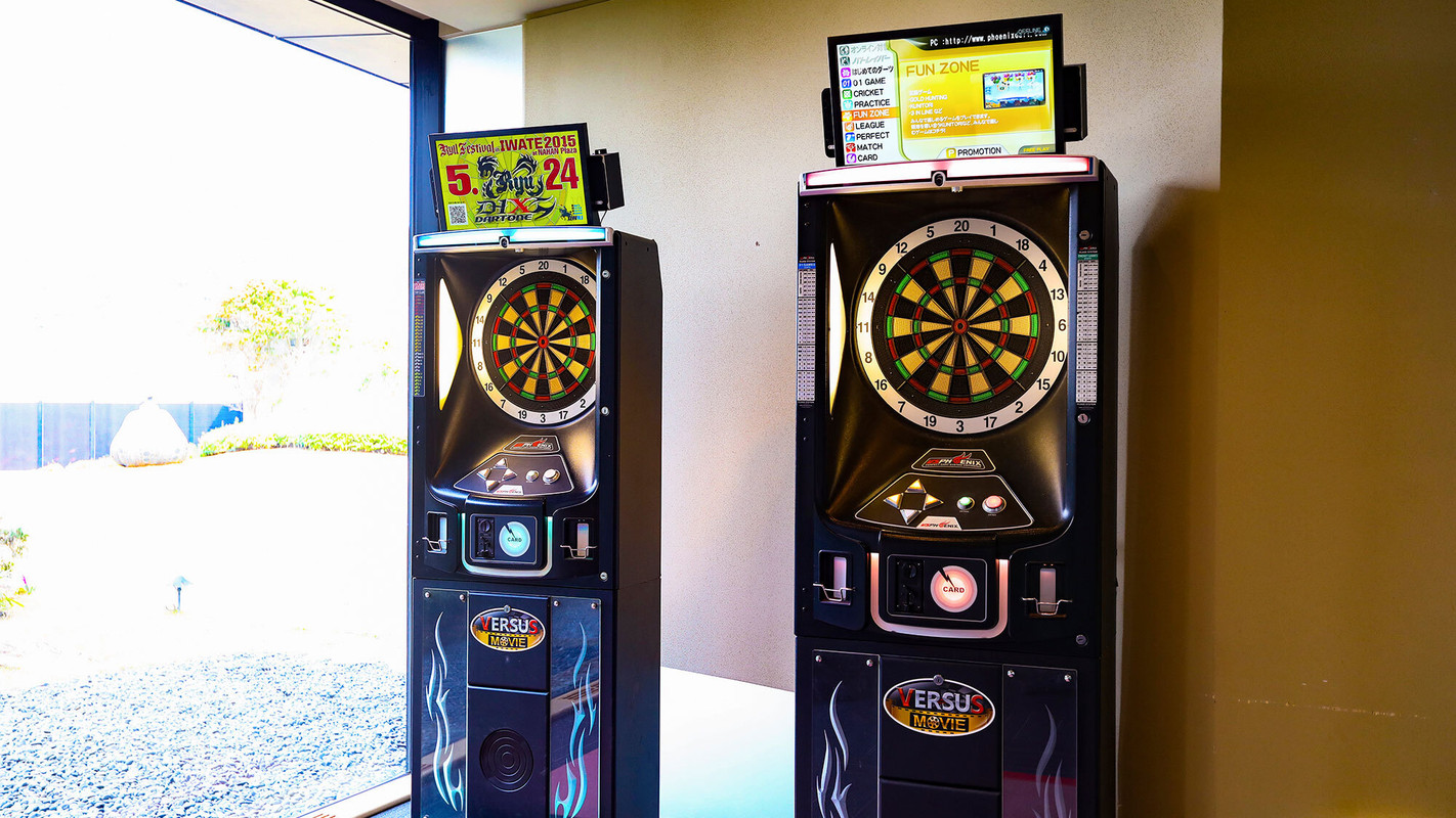 ダーツコーナー