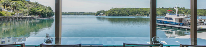 カップルで「伊勢志摩」へ。心穏やかな時間が過ごせるおすすめ旅館10選