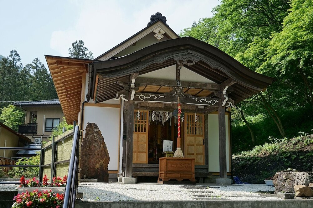 薬王寺