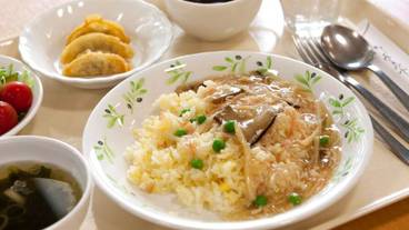 食事・飲み物 / 2