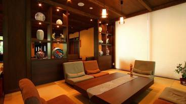 ロビー応接スペース / 4