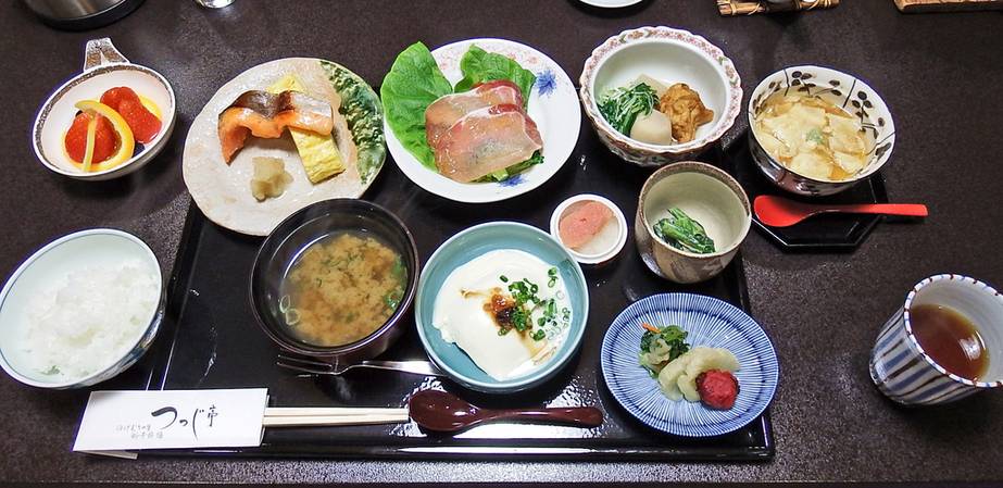 体に染み入る
優しい和朝食 / 1