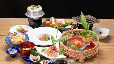 食事・飲み物 / 36