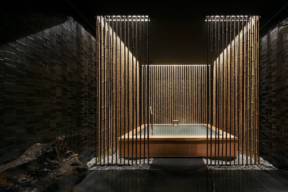 おしゃれで神秘的な湯浴み体験を♡スタイリッシュな温泉宿3955060