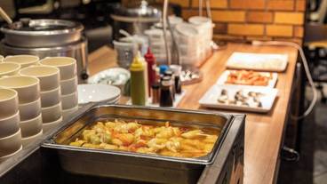 朝食ビュッフェ / 13