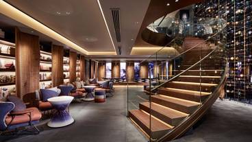 地下ラウンジ / 4