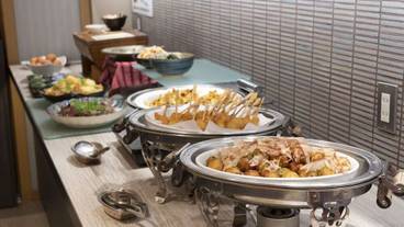 朝食ビュッフェ / 11