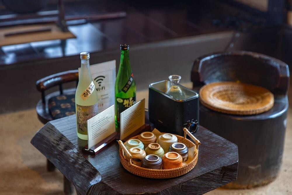 ロビーラウンジ