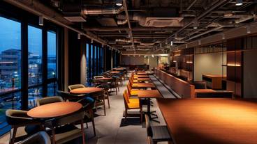 ロビーラウンジ / 5