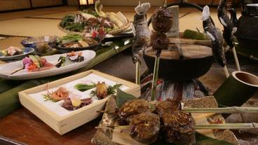 食事・飲み物 / 13