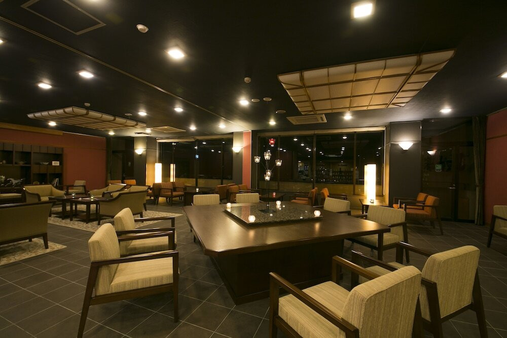 ロビーラウンジ