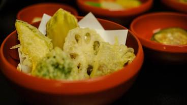 食事・飲み物 / 1