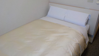 エコノミー ダブルルーム 喫煙可