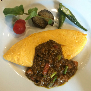「カフェくるりぱん」料理 1178717 オムレツ/キーマカレー