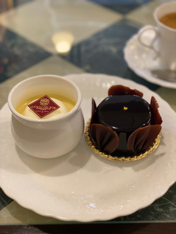 「ガトー・ド・ボワ A LA MAISON」 料理 170097351 