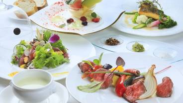 ゆとりろ軽井沢ホテル（ユトリロカルイザワホテル） / 1