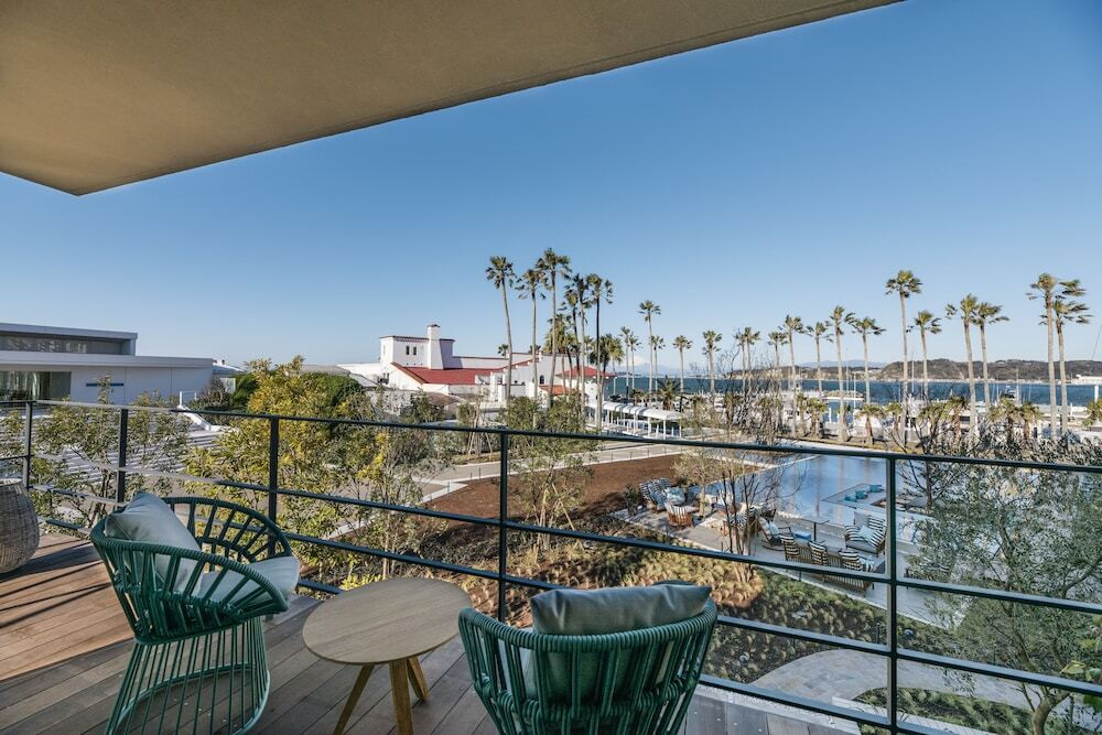 やわらかな潮風を感じながら暮らすように過ごす3905777