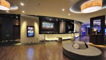 レセプション ホール / 32