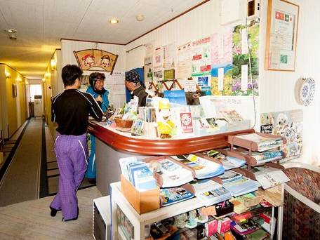 COUNTRY INN カナディアン ハウス / 3