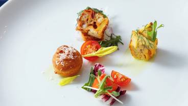 食事・飲み物 / 11