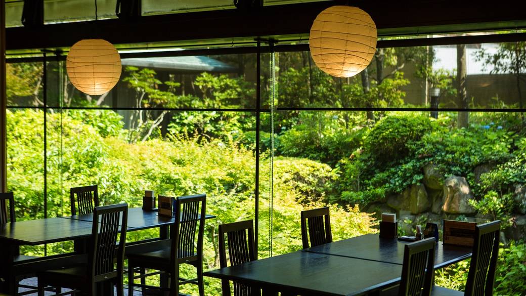 地元野菜とサプリで
体の中から元気に / 5