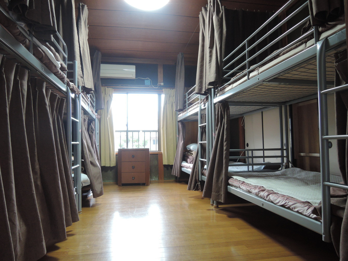 格安で泊まれるドミトリー4257564