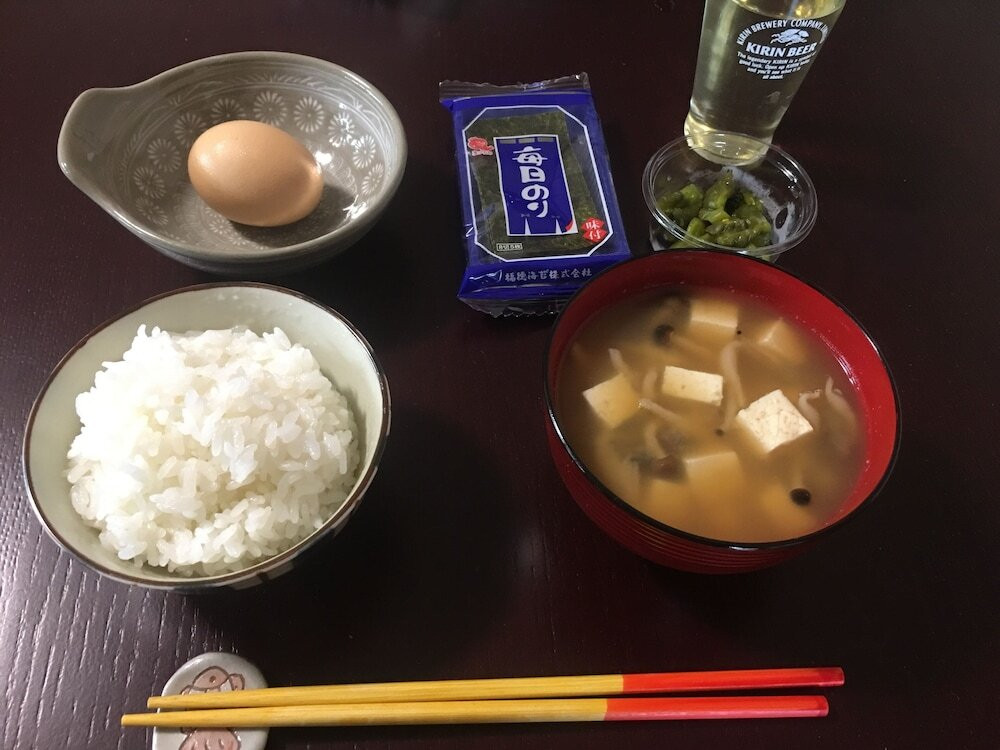 朝食