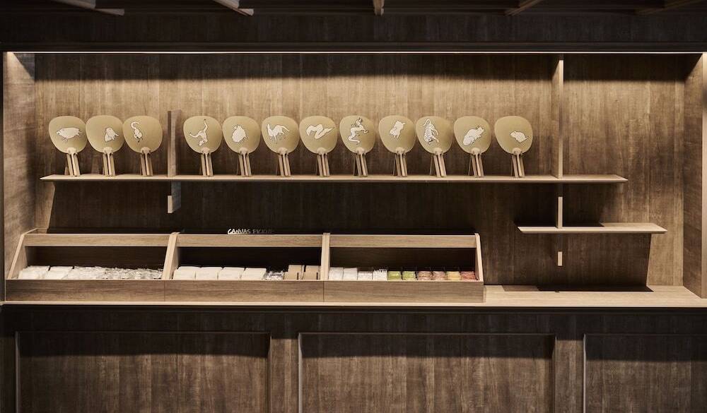 キャンバスピックアップ / 4