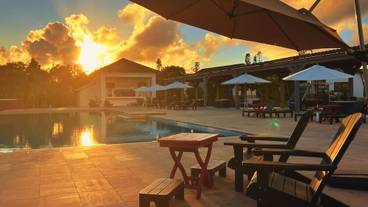 インフィニティ プール / 9