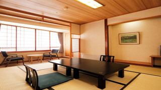 和室 ビュッフェ式夕食込