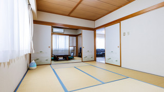 [禁煙] 特別室 (66㎡~68㎡)〈海側〉