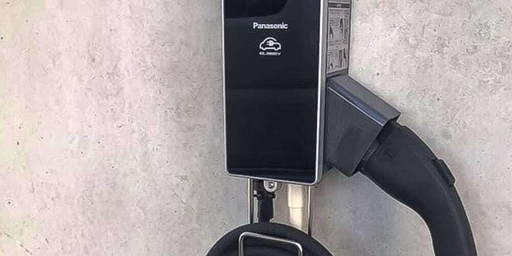 電気車両充電スタンド