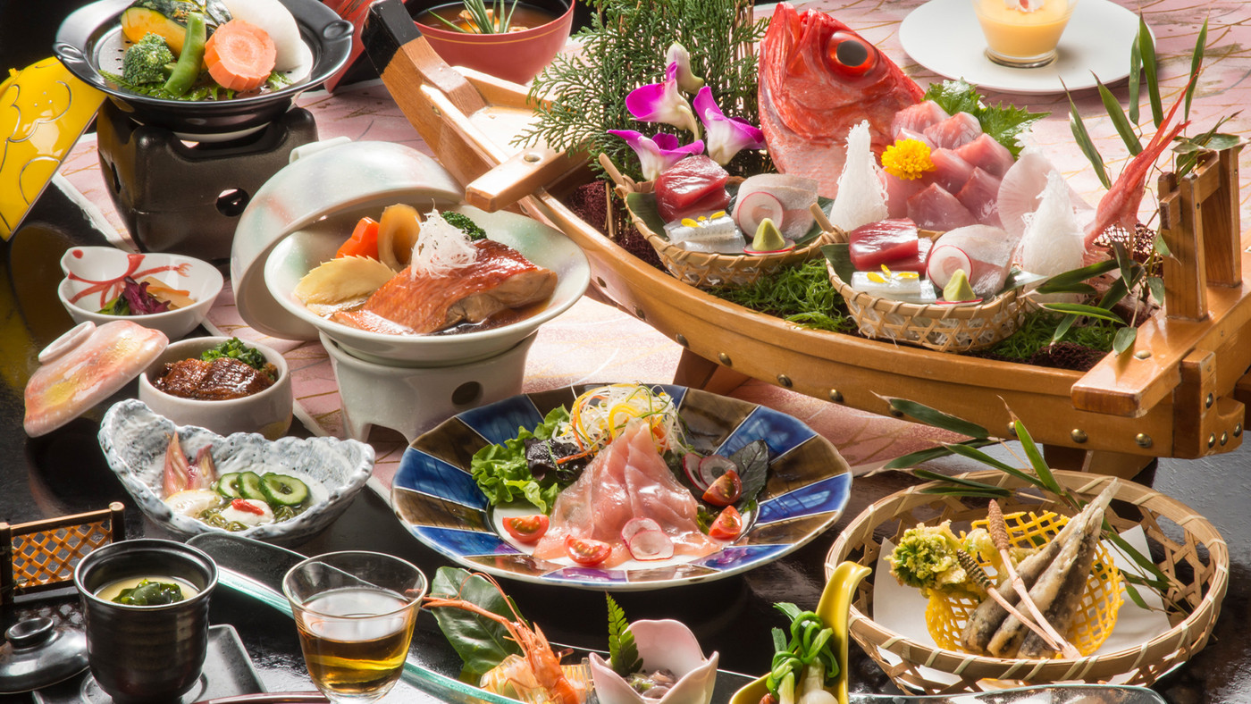 波打ち際の露天風呂で自然を感じながらステイ3658875