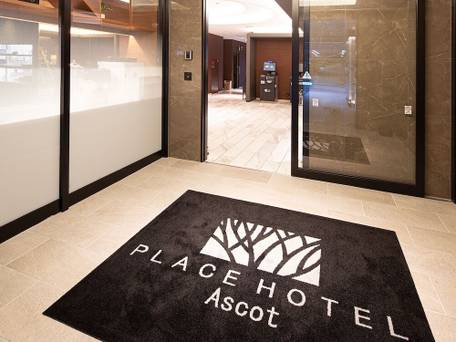 PLACE HOTEL Ascot / 2