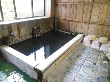 7.アットホームな空気に心がほぐれる「民宿あづまや荘」3967779