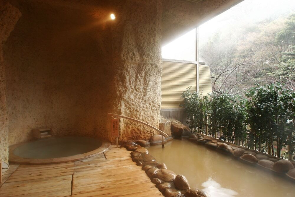 有馬温泉 月光園 鴻朧館(アリマオンセン ゲッコウエン コウロウカン) / 4