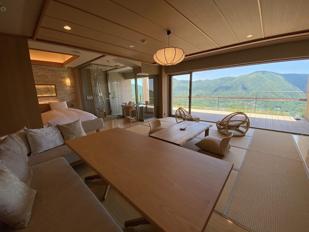 吟・傳・侖／リビング一例