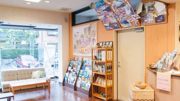 ロビー応接スペース / 4