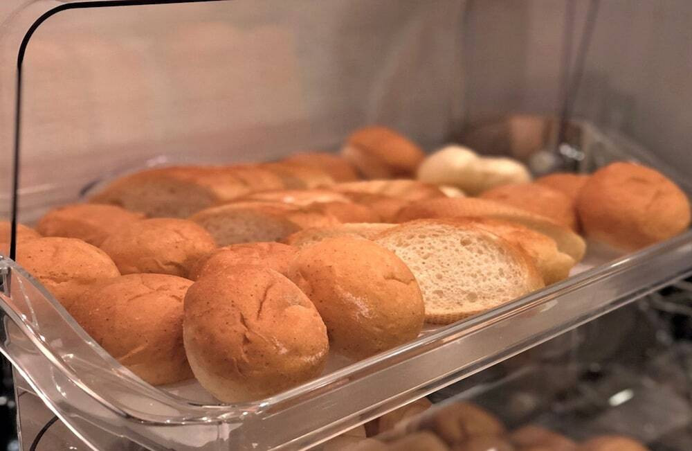 朝食ビュッフェ