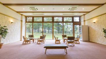 内部エントランス / 2