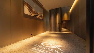 内部エントランス / 3